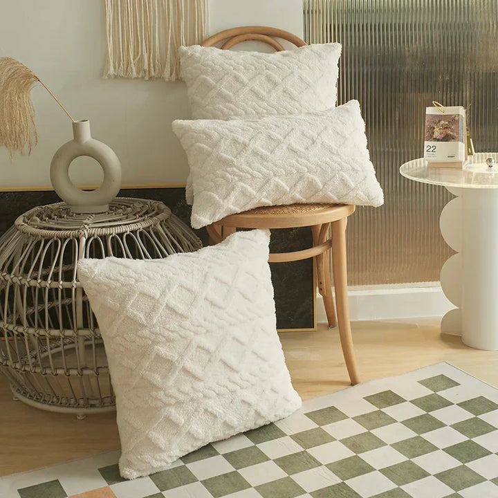 SilkAura Decor Cushion Cover - Luxury Comfort with Geometric Jacquard Kalsten