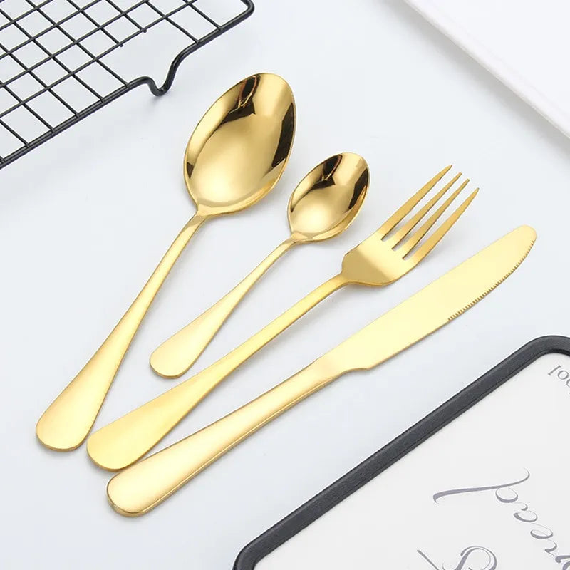 Kalsten | Opulent Gold Cutlery Set - The elegant 24-piece gold and silver cutlery set