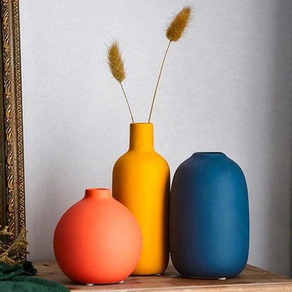 Nordic Ceramic Vase Bowlift