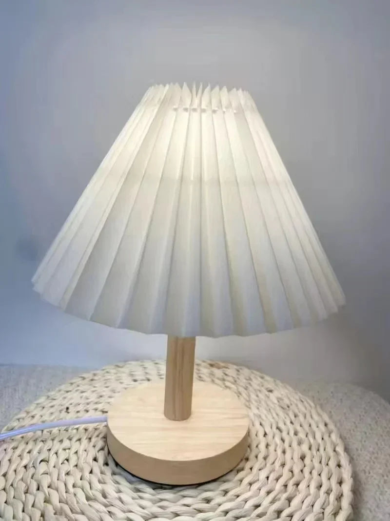 Foldable Pleat Table Lamp - Stylish Foldable LED Table Lamp for Unique Interior Design Kalsten