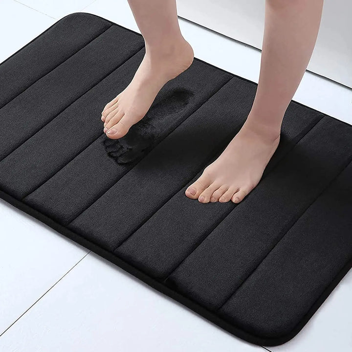 LuxSoft Memory Foam Bath Mat | Kalsten