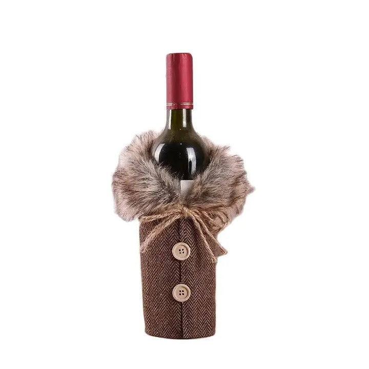 Christmas bottle cover with fur collar – festive cover for wine bottles, gnome decoration for Christmas, perfect as gift wrapping | Kalsten