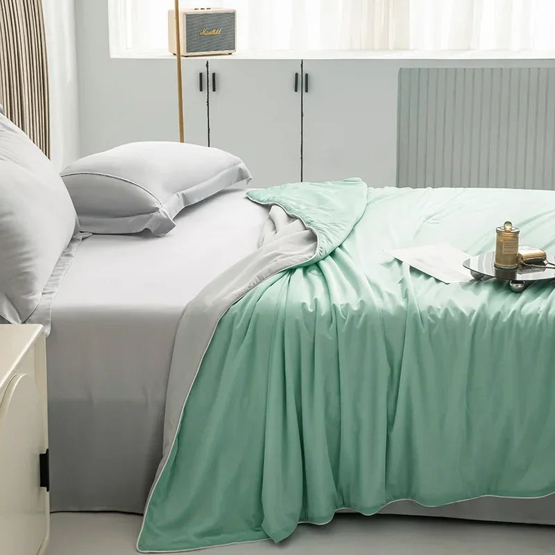 High-Quality Cooling Blanket – Smooth Air-Conditioning Comforter, Lightweight Summer Quilt with Double-Sided Cooling Fabric | Kalsten