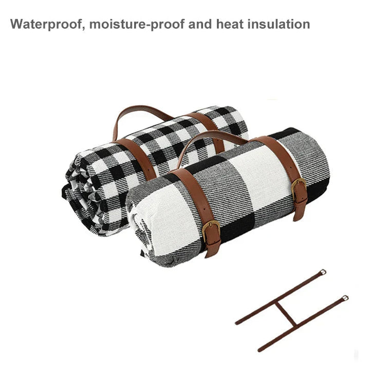 Picnic blanket waterproof with leather carrying strap | Kalsten
