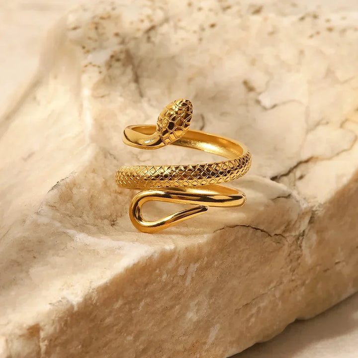 Kalsten | Adjustable Spiraling Snake Ring