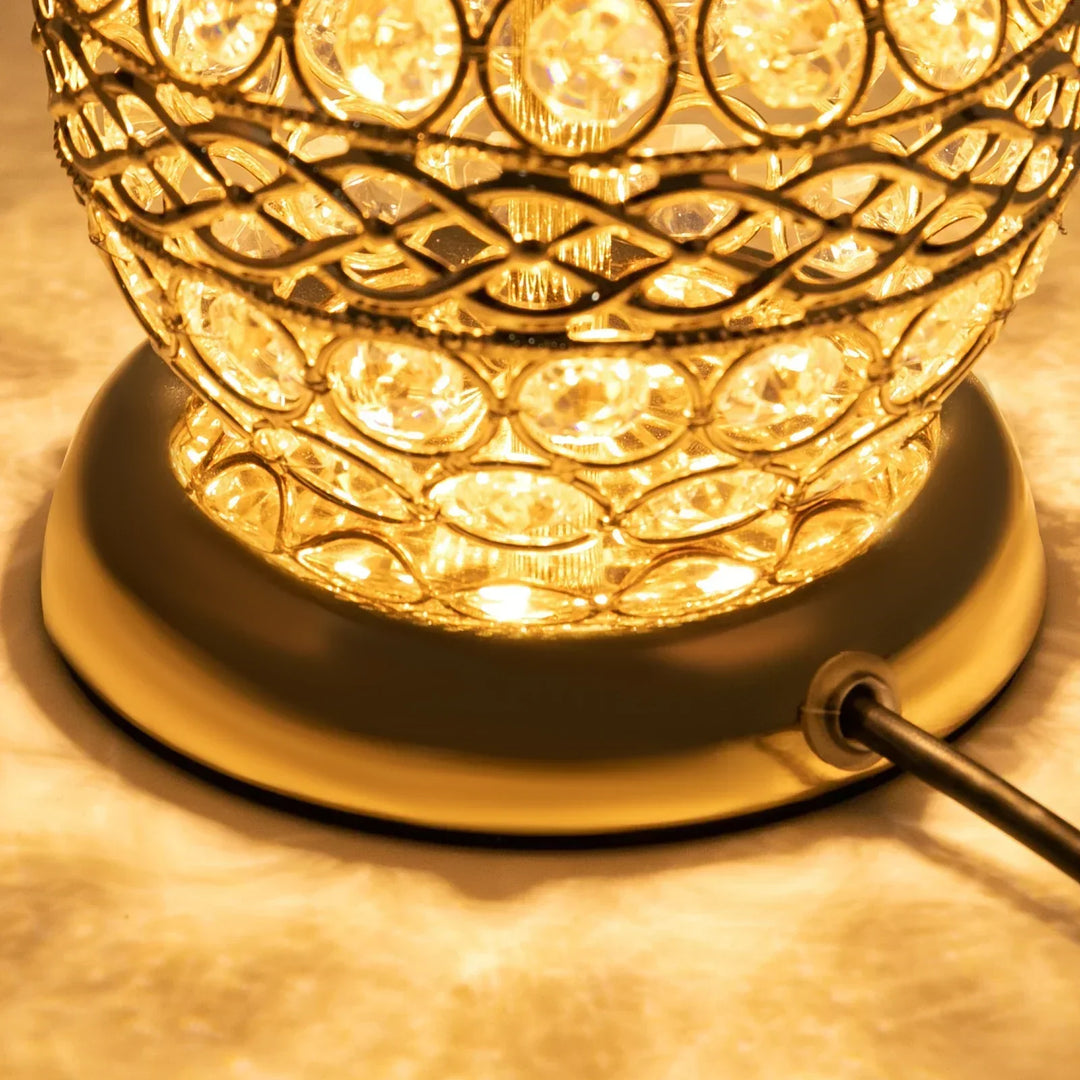 Modern Crystal Luxury Decorative Nightstand Lamp | Kalsten