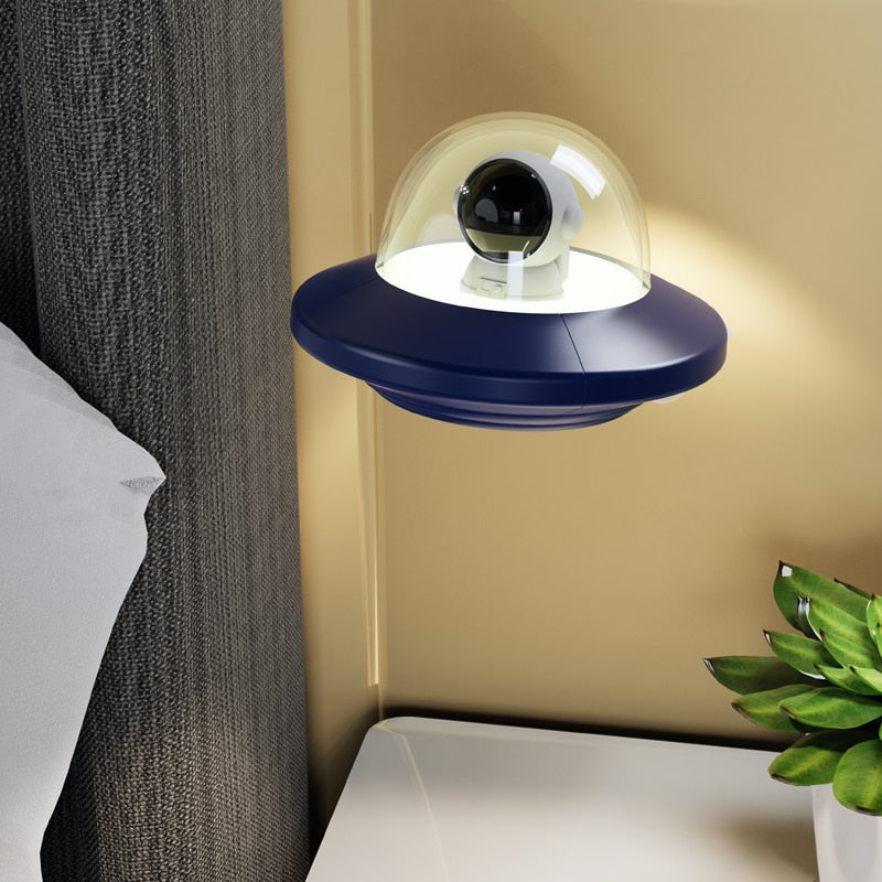UFO Astronaut Spaceman Flexible LED Lamp | Kalsten