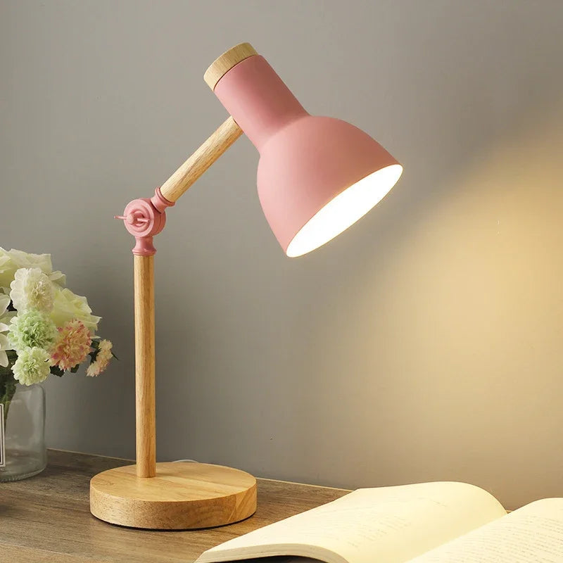 Kalsten | Wooden Adjustable Table Lamp | Nordic Lighting