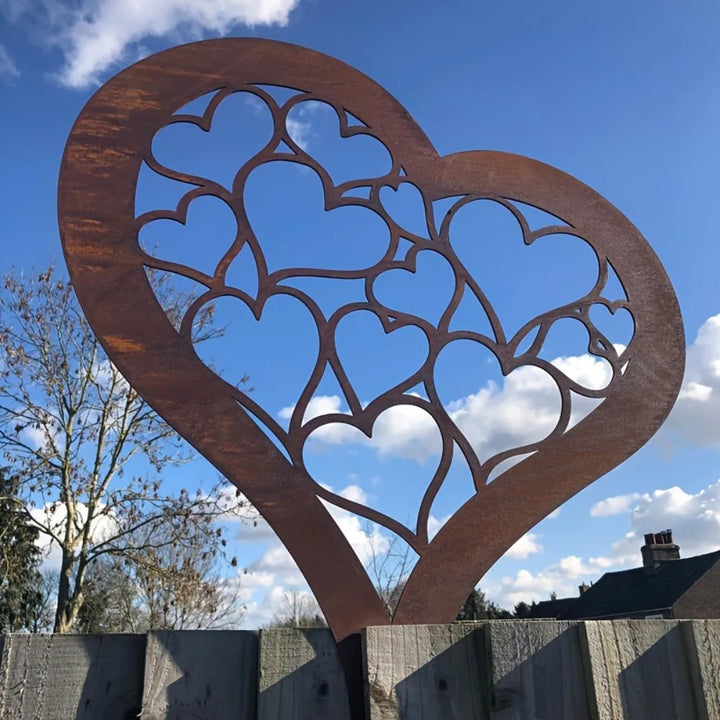 Kalsten | HEARTORA Garden stake heart | Rust look metal | Rustic decor for Christmas, Easter & garden