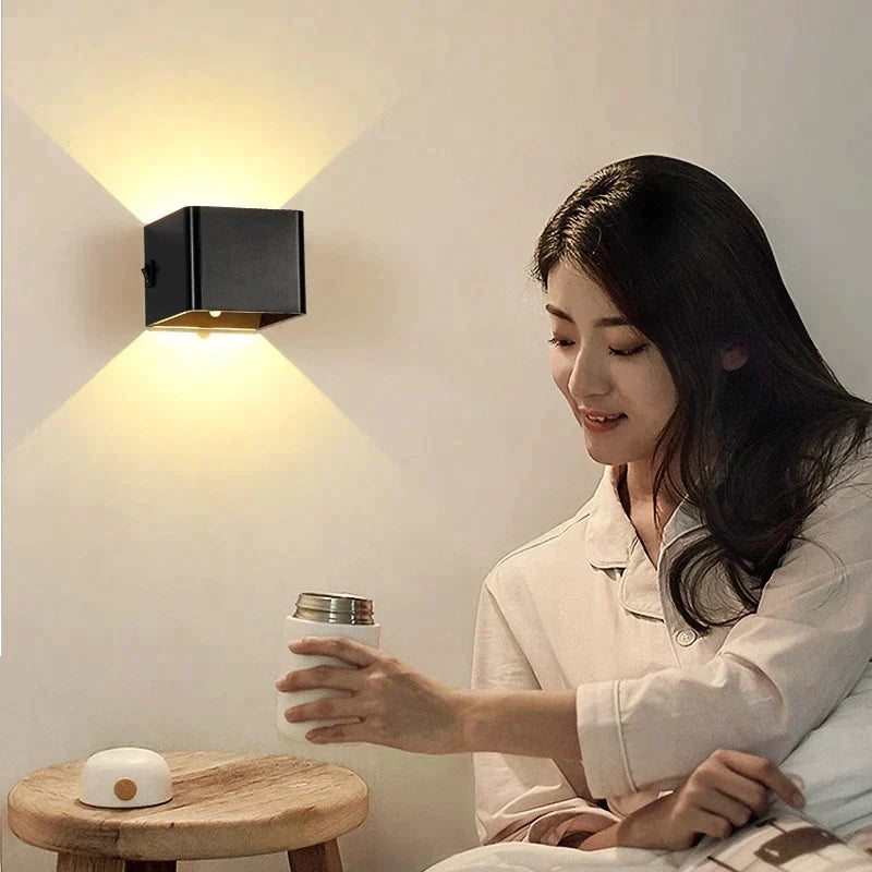 The luxurious and wireless wall lamp! | Kalsten