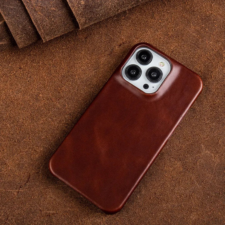 Kalsten | RoyalLeather: Luxurious, handmade case made of genuine cowhide leather for the iPhone