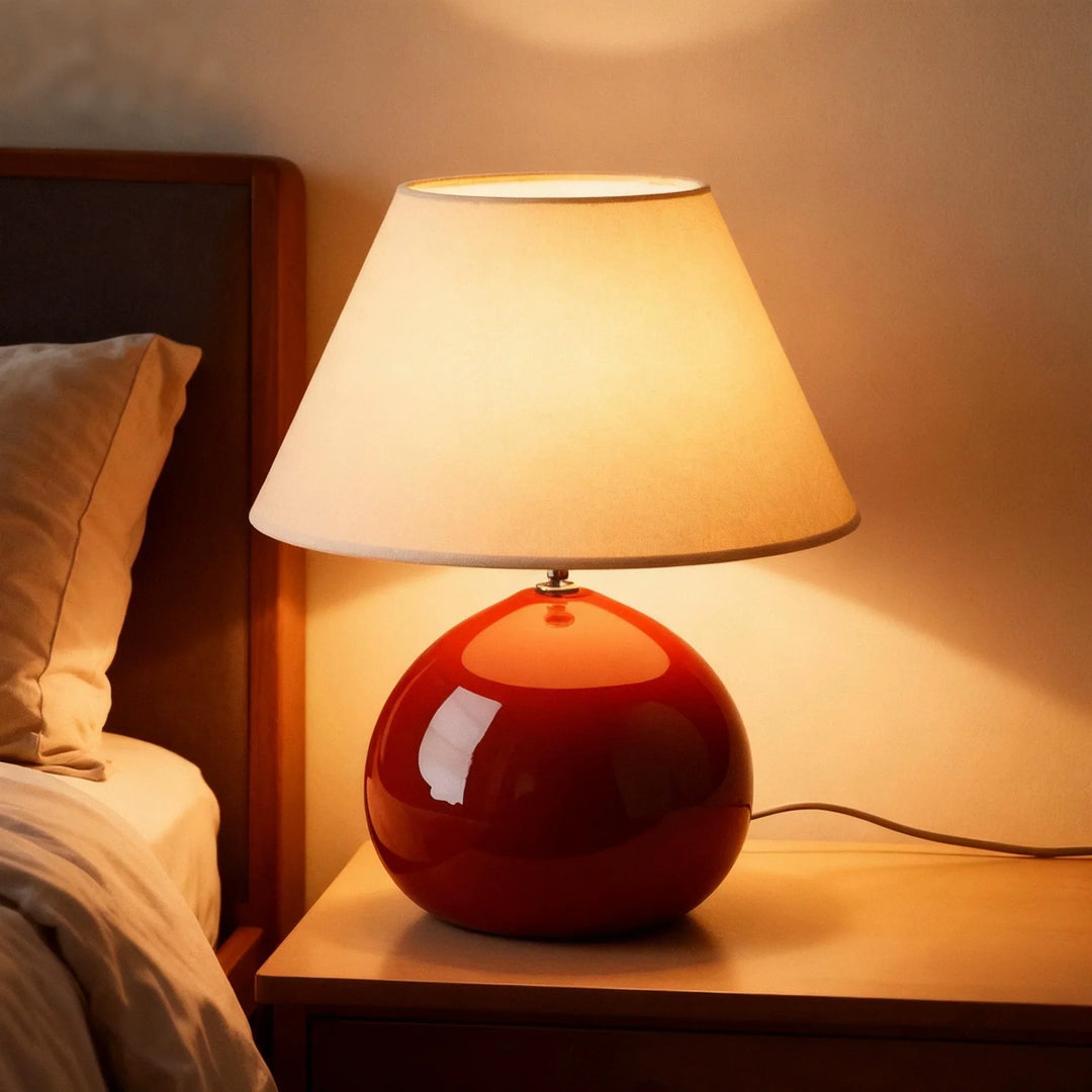 French Vintage Chestnut-Style Table Lamp | Kalsten