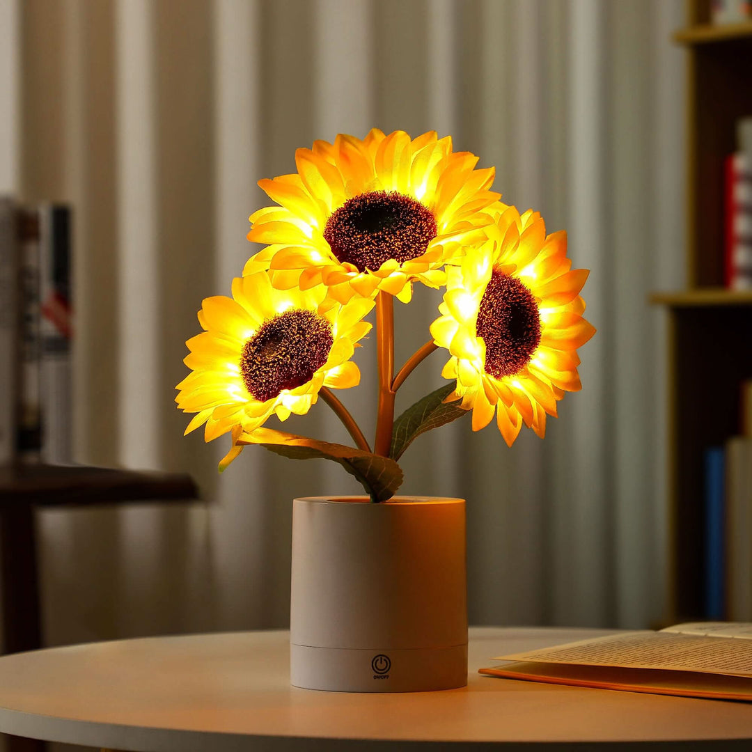 Shimmering Sunflower LED Table Lamp | Kalsten