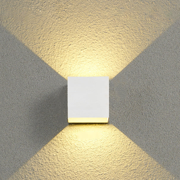 Outdoor Minimalist Square Cube Aluminum Waterproof LED Wall Sconce Lamp | Kalsten