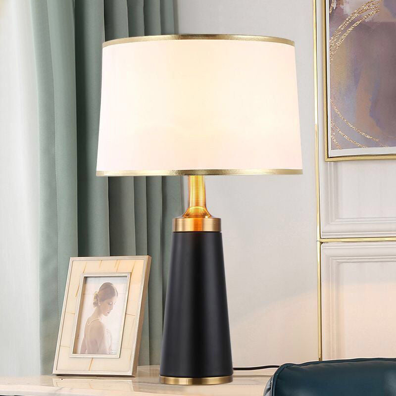 Modern Transitional Cylinder Iron Fabric 1-Light Table Lamp for the Living Room | Kalsten