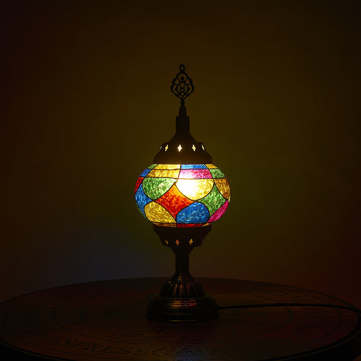 Traditional Tiffany romantic oval iron enameled 1-light table lamp for the bedroom | Kalsten