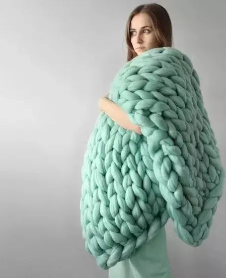 Kalsten | Chunky Knit Blanket – Cozy Wool Blanket for Every Room – Soft & Warm – Perfect for Sofa and Bed