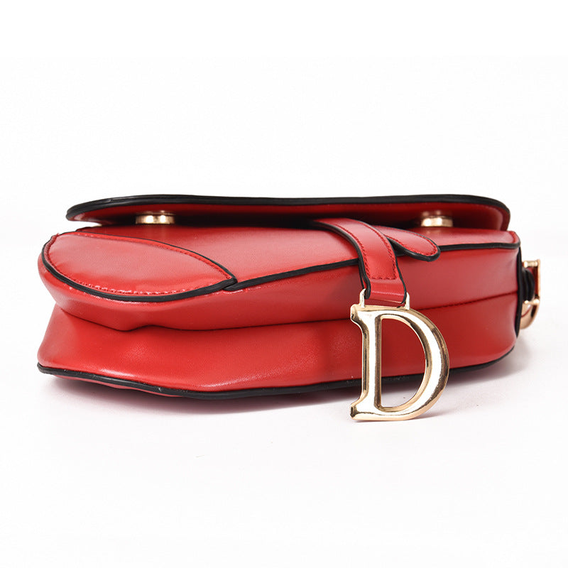 Sandsberg - luxurious women's shoulder bag - exclusive PU leather saddle bag