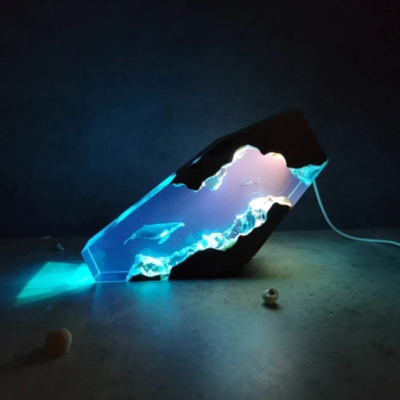 Deep Sea Adventure Resin Diver Lamp Decor | Kalsten