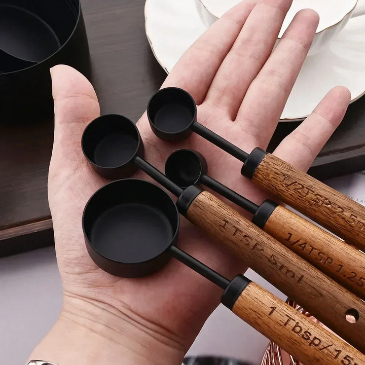 Kalsten | Lyra Measuring Cups & Spoon Set