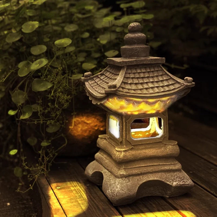 Japanese garden lantern - Weatherproof LED outdoor lighting for Zen gardens | Kalsten
