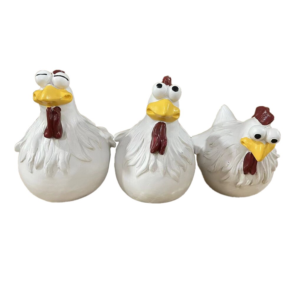 Kalsten | Playful Chicken Wire Decor: Playful Garden Yard Art