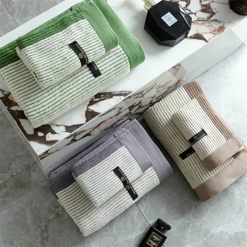 Kalsten | Luxurious, super soft and absorbent face/bath towel made from 100% organic cotton