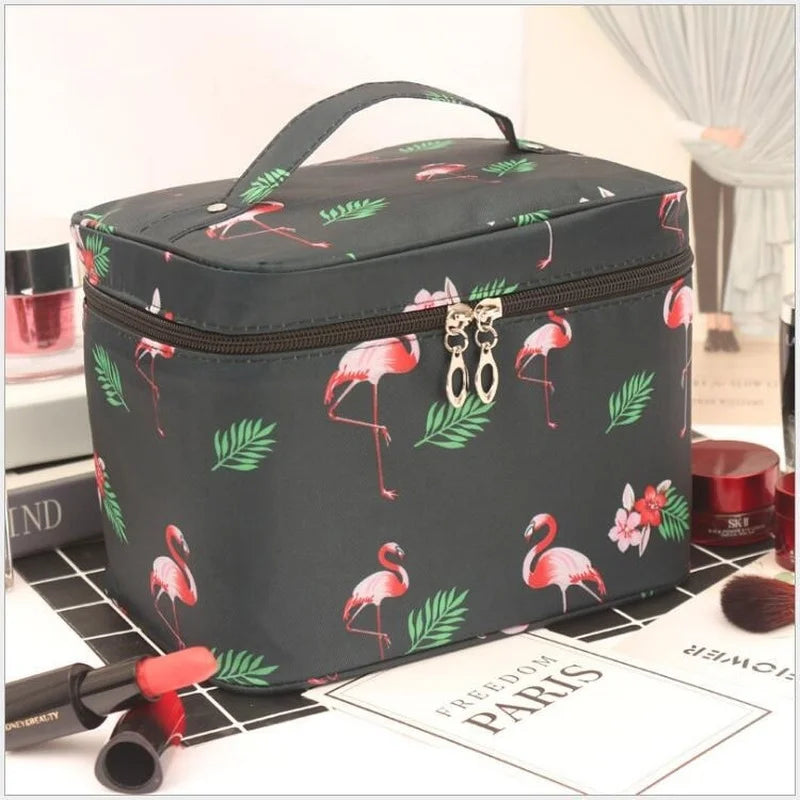 Kalsten | Cosmetic bag WildAura | Large capacity | Waterproof & Stylish | Animal print