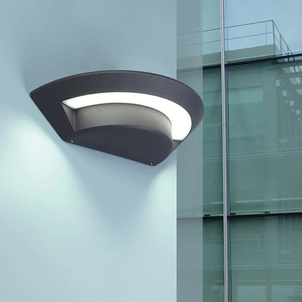Modern LED outdoor wall lamp for garden and terrace – Weatherproof, energy-saving & decorative | Kalsten