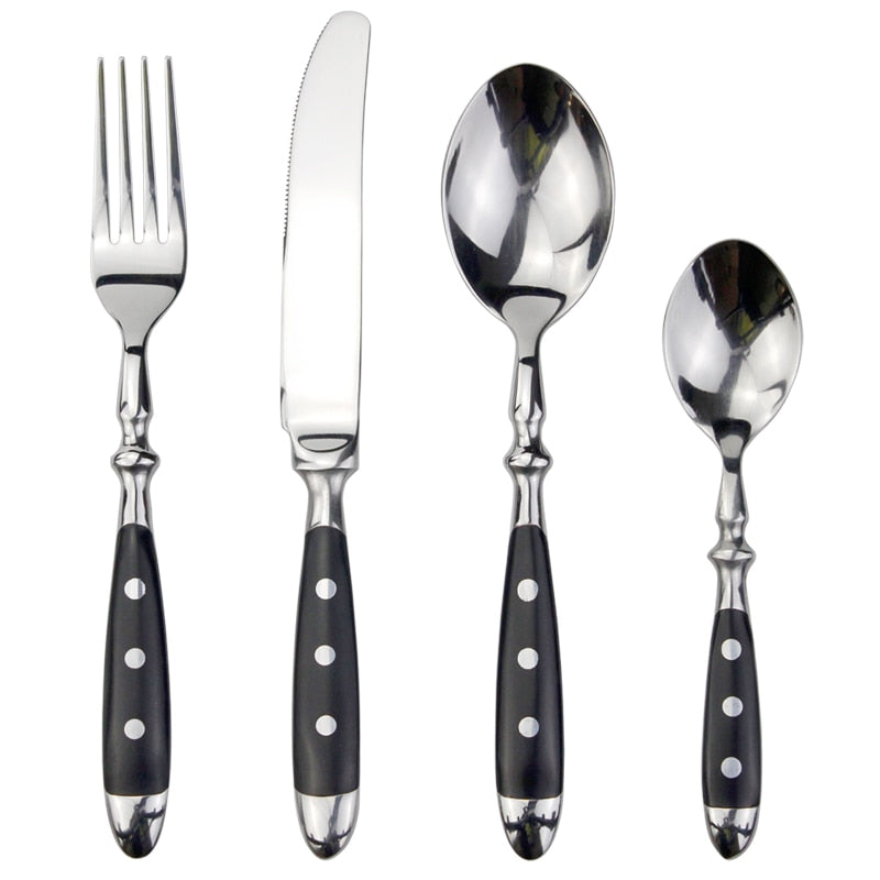 Nietengriff Tableware Set