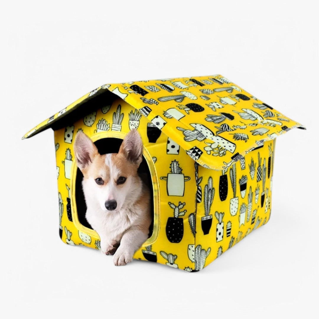 Weatherproof Animal House "CozyNest" for Cats and Small Dogs | Kalsten
