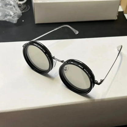 Brehn | ShadowSunglasses | Sunglasses with black lenses Stylish UV protection Fashion
