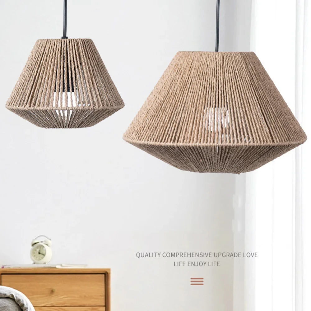 Rattan Pendant Lamp - Elegant Rattan Pendant Lamp with Geometric Design for Atmospheric Lighting Kalsten