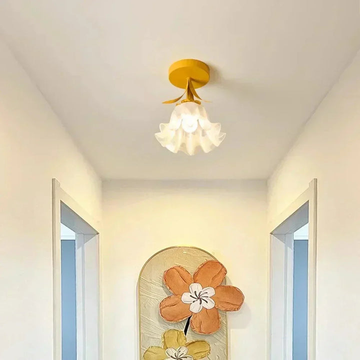 Kalsten | Mini Flower Ceiling Light - Luxurious Mini Pendant Light for Timeless Atmosphere