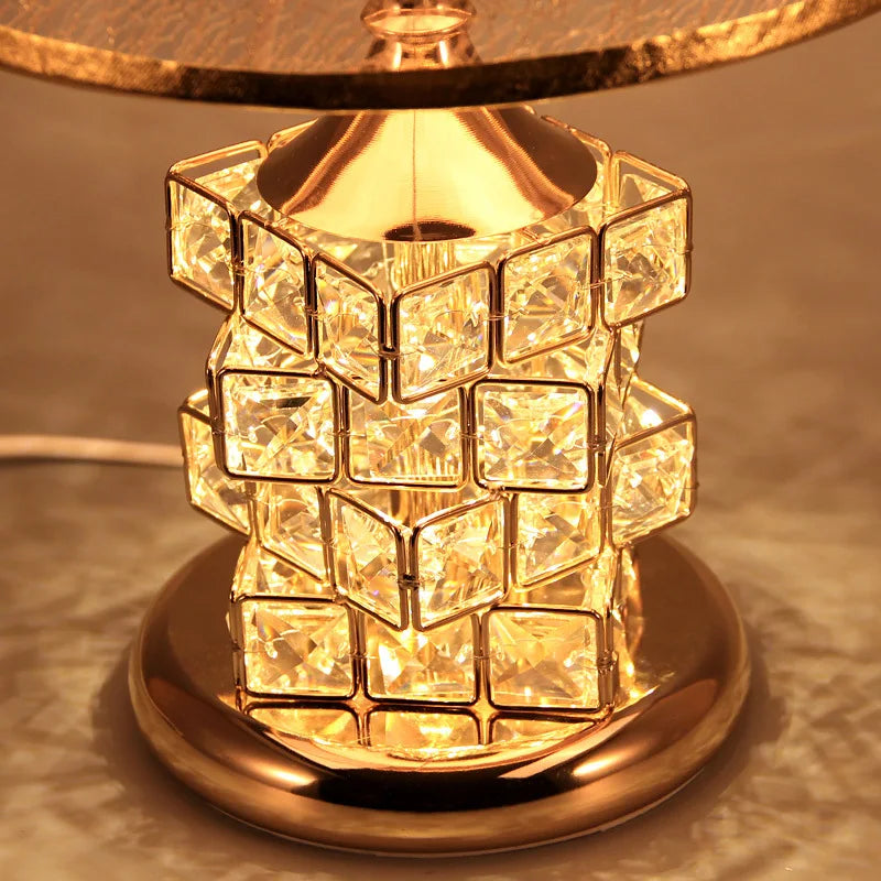 Modern Crystal Table Lamp – European Style Luxury Lamp for Wedding Gift Ideas, Sweet Bedrooms, and Home Decor | Kalsten
