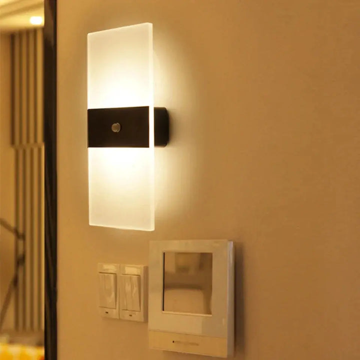 Éclatante - Touch Panel Wall Light USB rechargeable | Kalsten