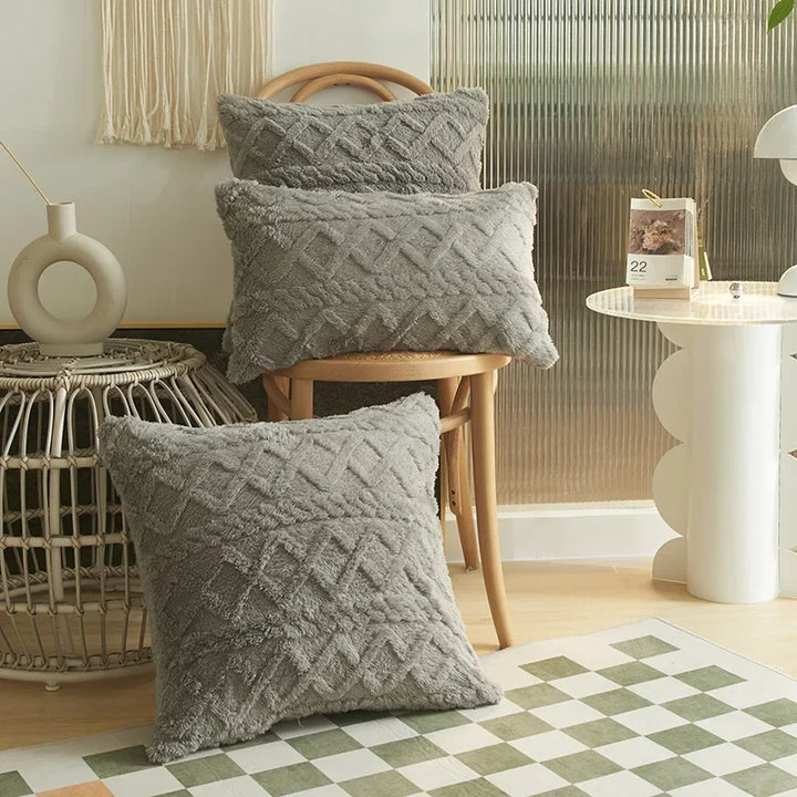 SilkAura Decor Cushion Cover - Luxury Comfort with Geometric Jacquard Kalsten