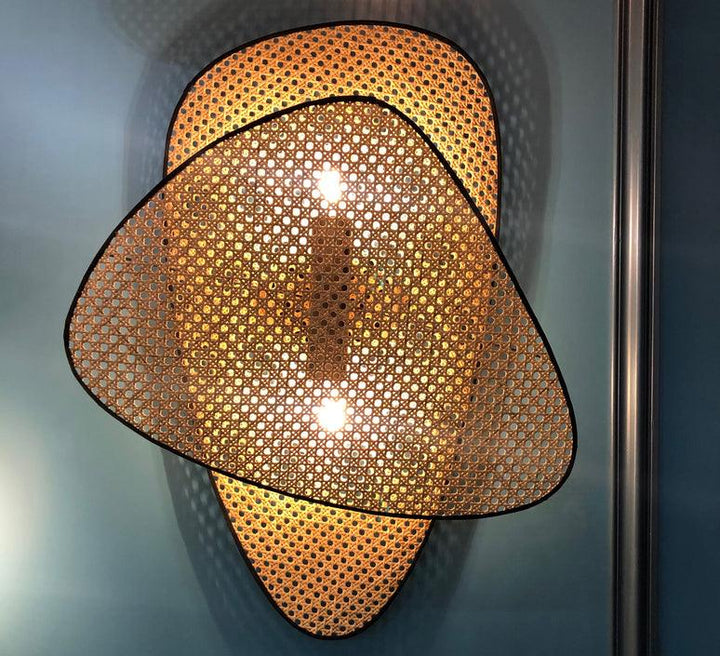 Screen Cannage Bracket light Sconce | Kalsten
