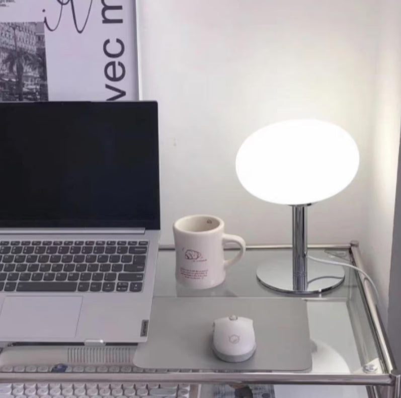SérénitéMagique - Elegant Beige Table Lamp for Ambient Lighting Kalsten