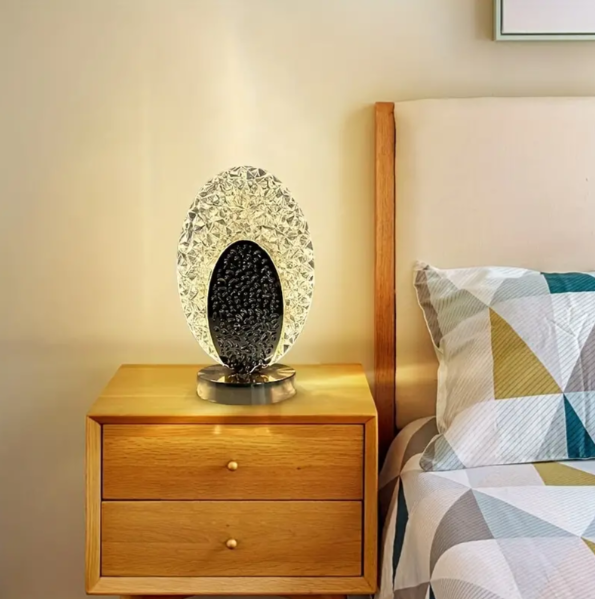 Elegant table lamp in peacock design | Kalsten