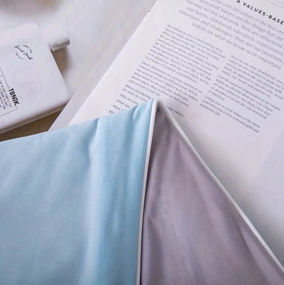 Cooling Blanket for Hot Sleepers, Moisture-Wicking and Breathable Fabric | Kalsten