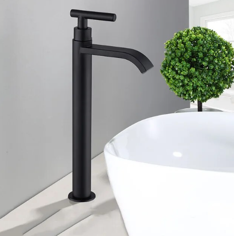Matte Black Single-Handle Sink Faucet Kalsten