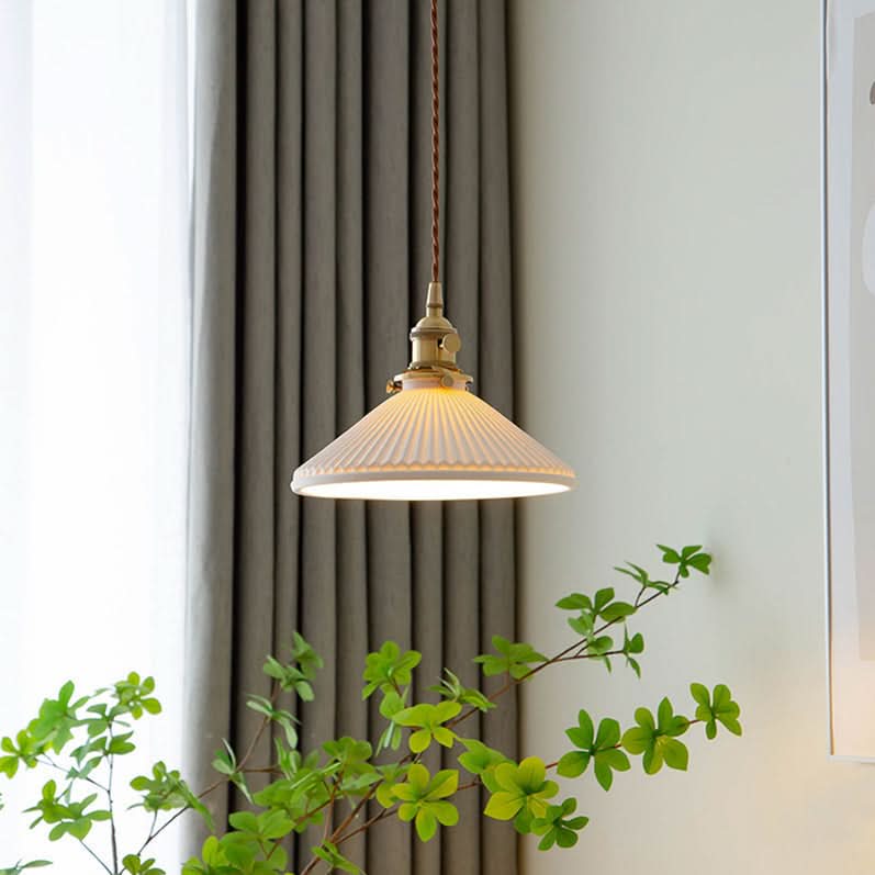 Kalsten | Scandinavian White Ceramic Pendant Light