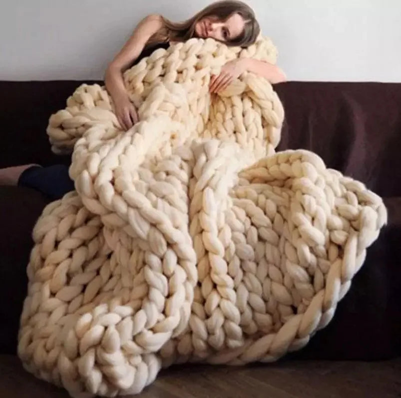 Kalsten | Chunky Knit Blanket – Cozy Wool Blanket for Every Room – Soft & Warm – Perfect for Sofa and Bed