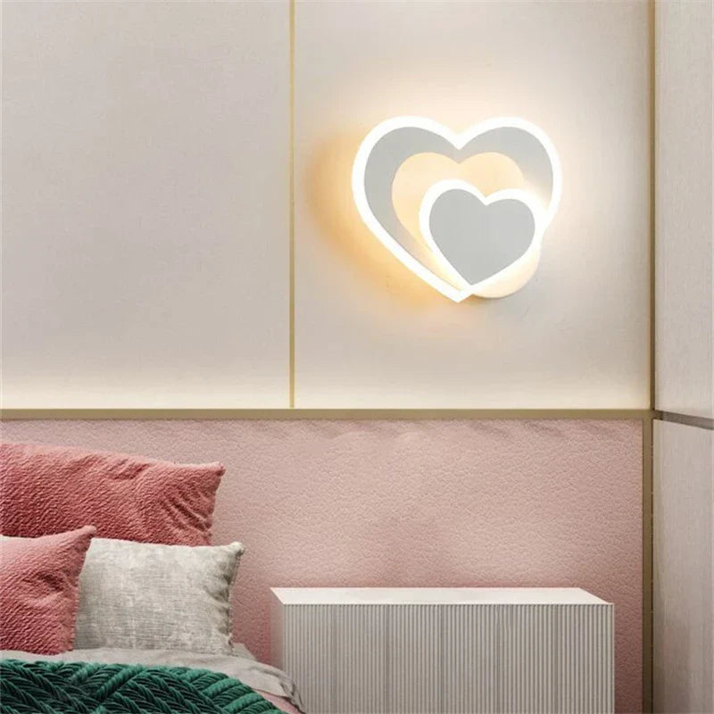 Modern LED Heart-Shaped Wall Lamp | Kalsten