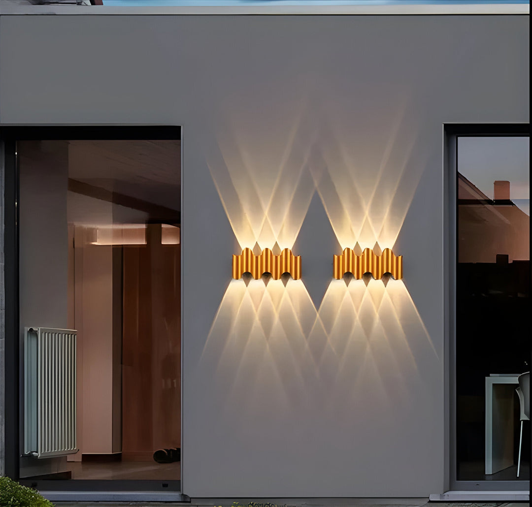 VerandaShine Light – Modern waterproof outdoor wall lamp | Kalsten