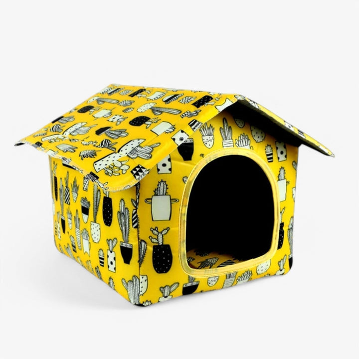 Weatherproof Animal House "CozyNest" for Cats and Small Dogs | Kalsten