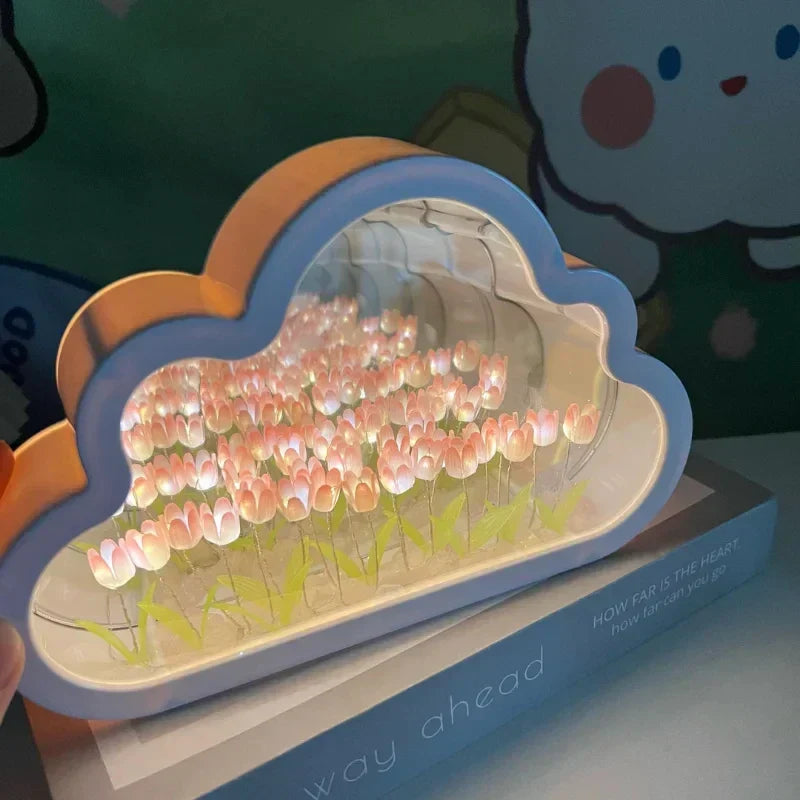 Tulip Atmosphere Infinite Flowers Night Light | Kalsten