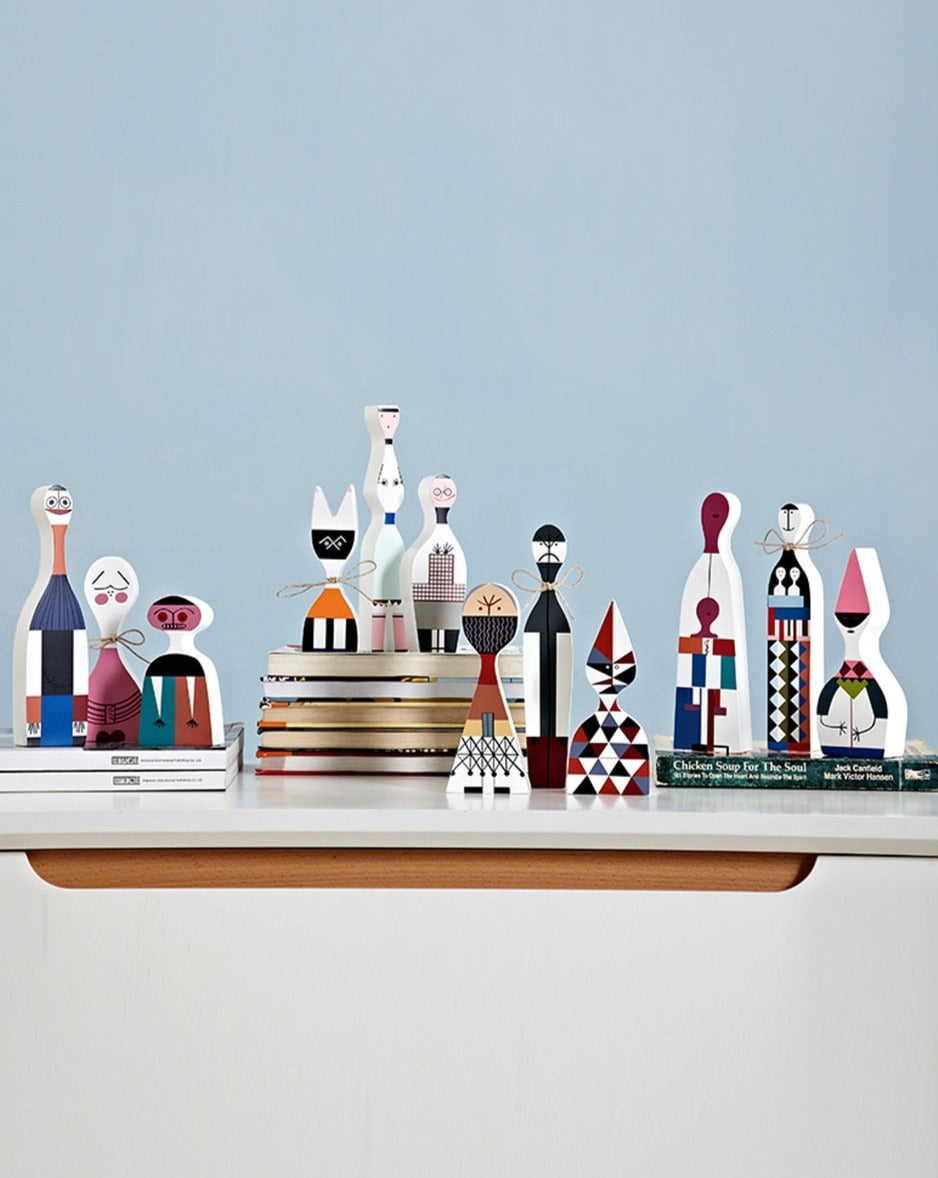 Kalsten | Handcrafted Wooden Figures