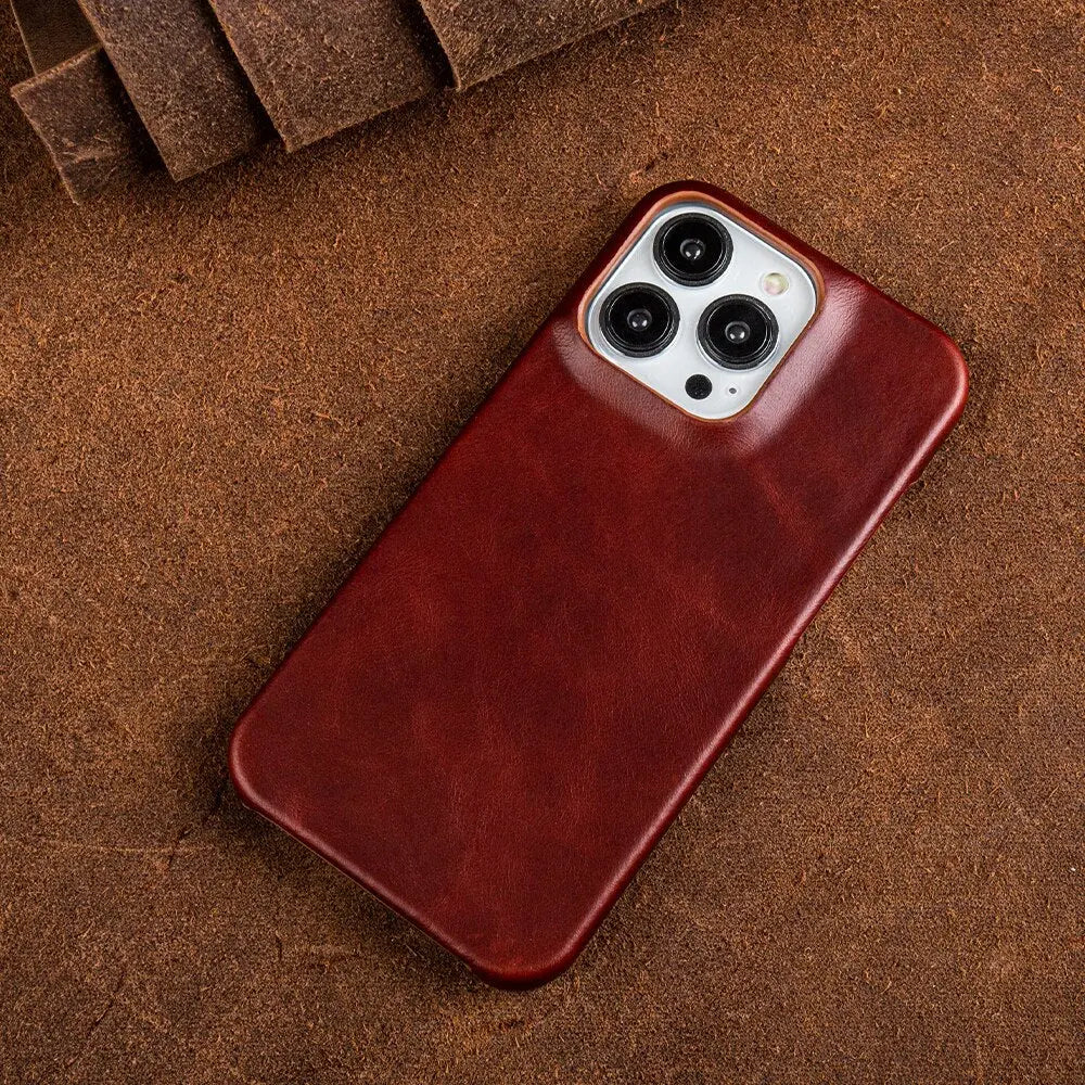 Kalsten | RoyalLeather: Luxurious, handmade case made of genuine cowhide leather for the iPhone
